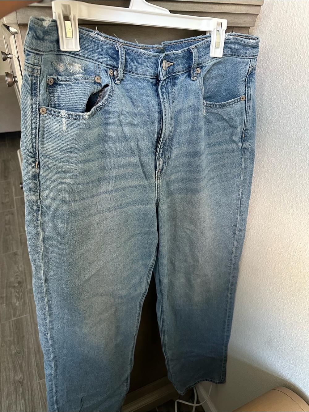 American Eagle Highest Rise Baggy Jeans